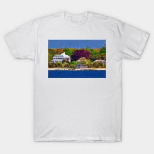 New England Summer Homes T-Shirt